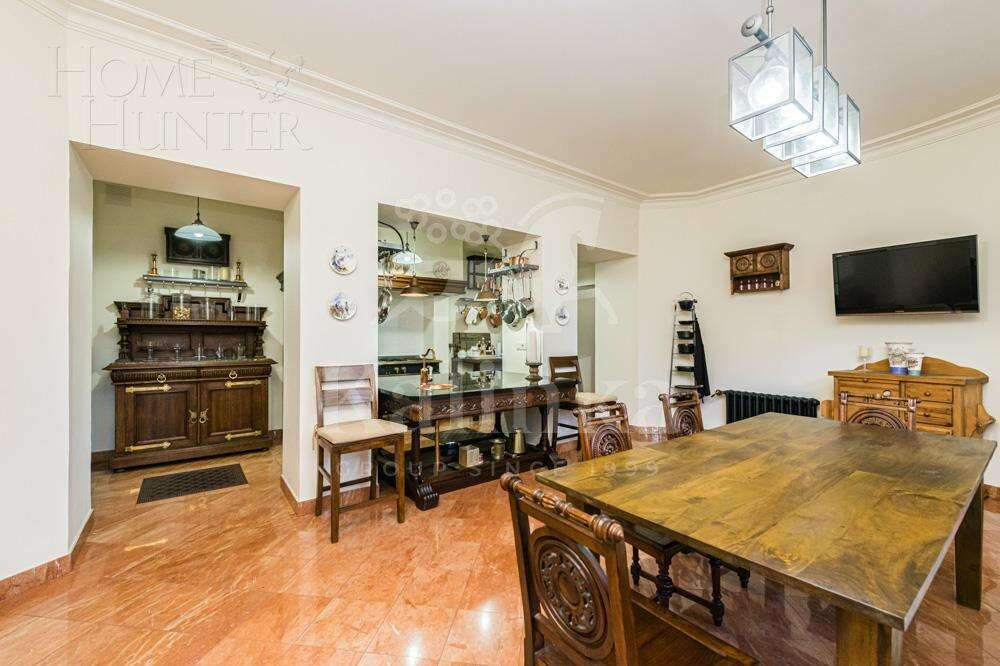 2-этажный коттедж 900 м² с отделкой