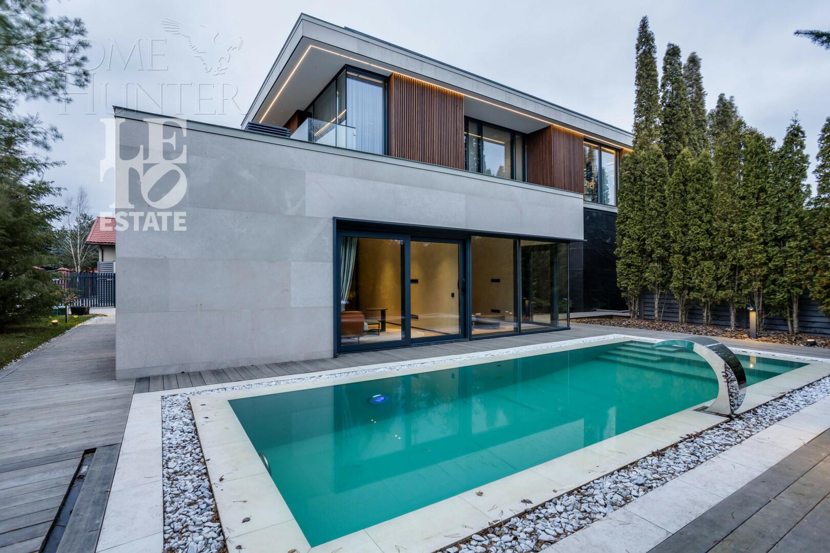 2-этажный коттедж 663 м² без отделки