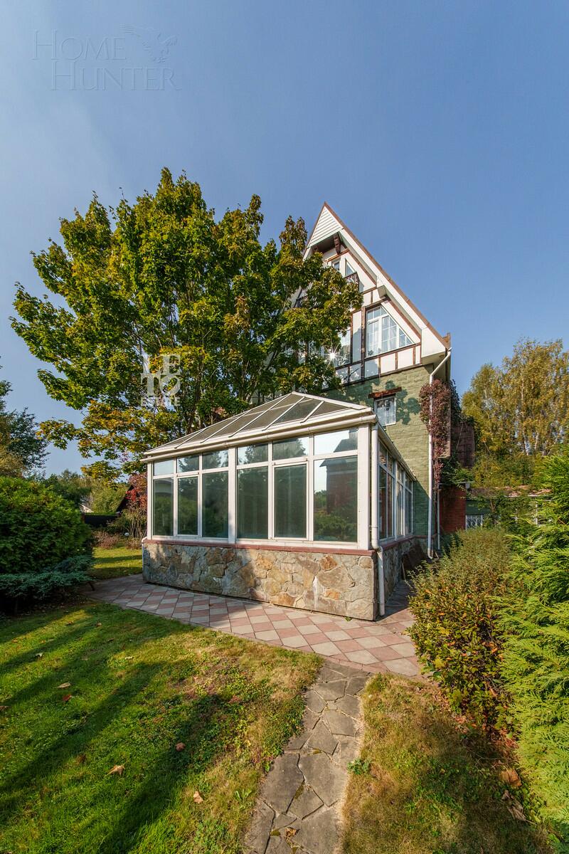 3-этажный коттедж 475 м² с отделкой