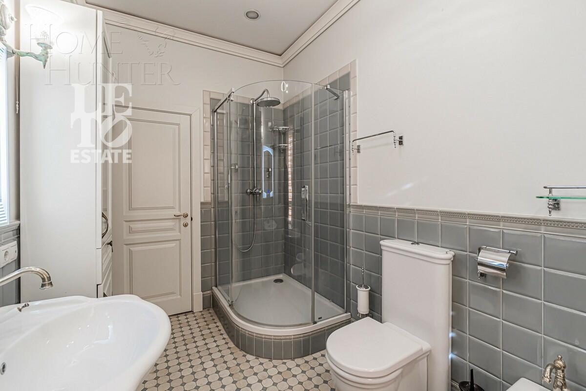 2-этажный коттедж 526 м² с отделкой