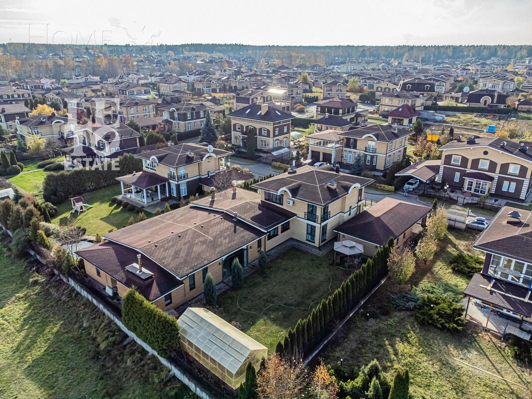 2-этажный коттедж 526 м² с отделкой