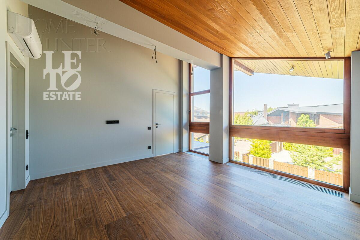 2-этажный коттедж 294 м² с отделкой