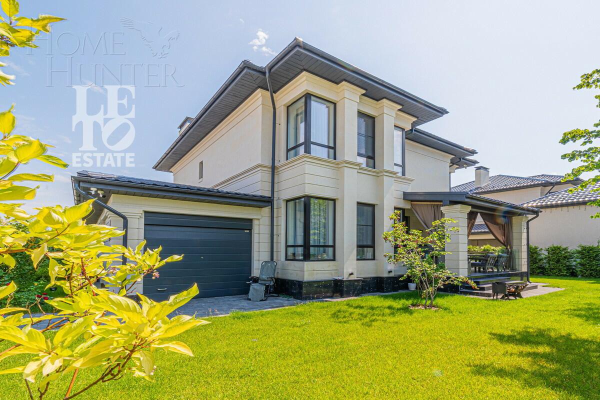 2-этажный коттедж 275 м² с отделкой