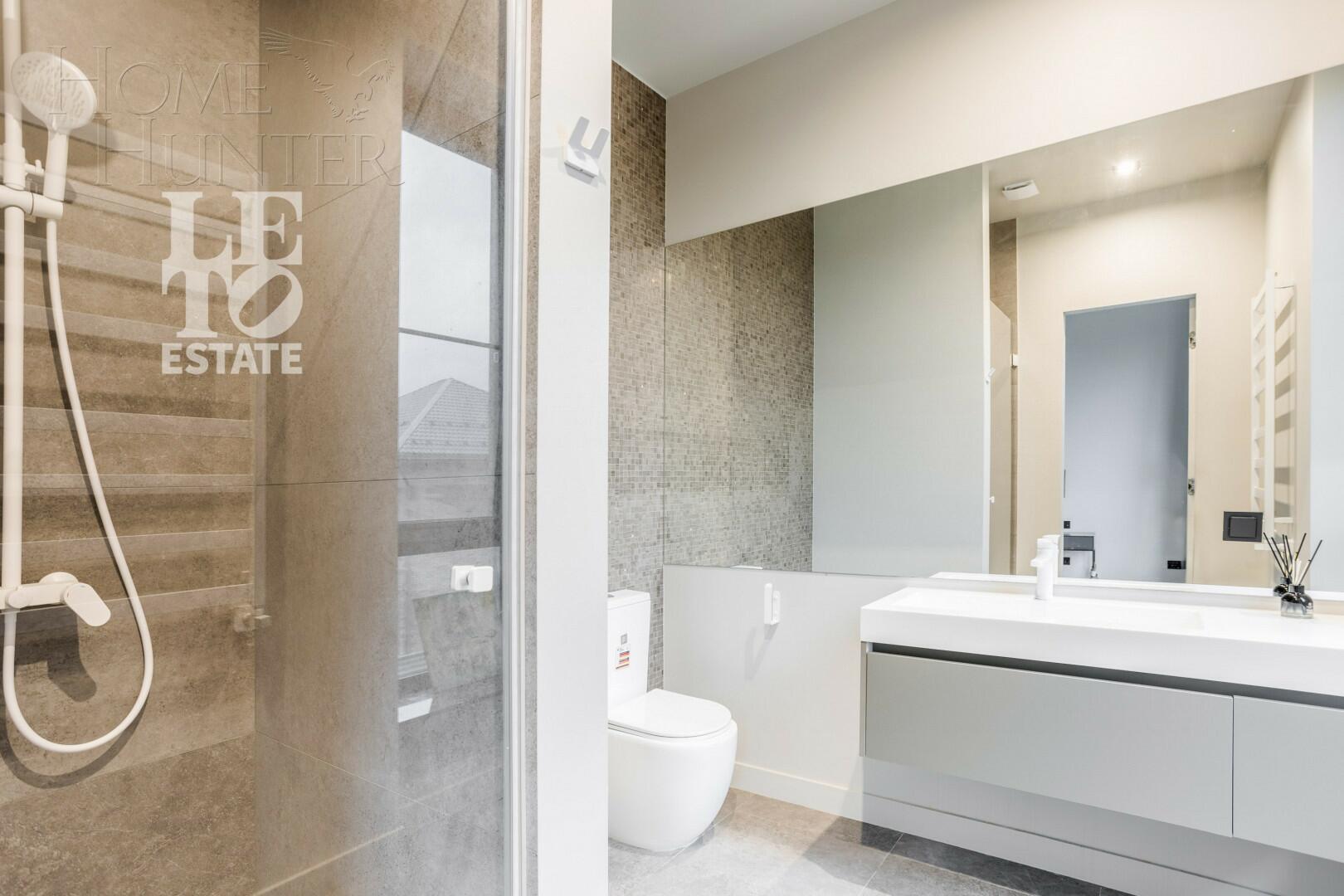 2-этажный коттедж 450 м² с отделкой