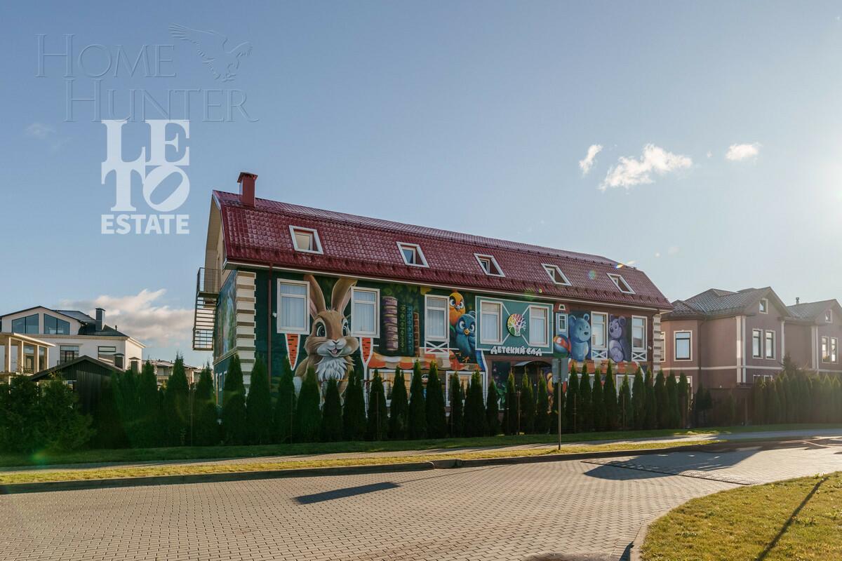 2-этажный коттедж 400 м² с отделкой