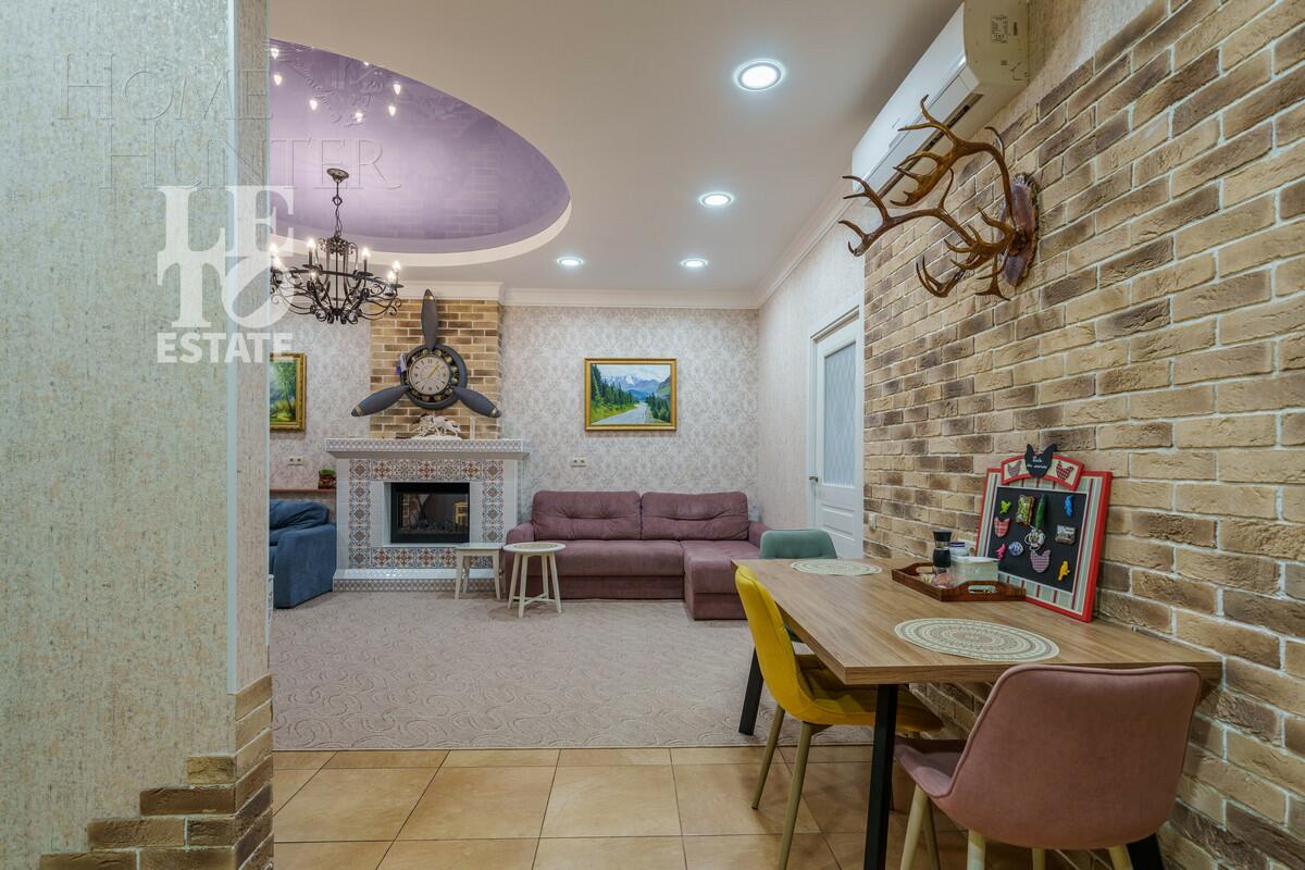 2-этажный таунхаус 428 м² с отделкой