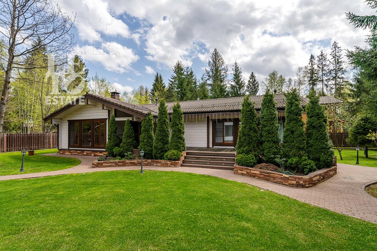 2-этажный коттедж 420 м² с отделкой