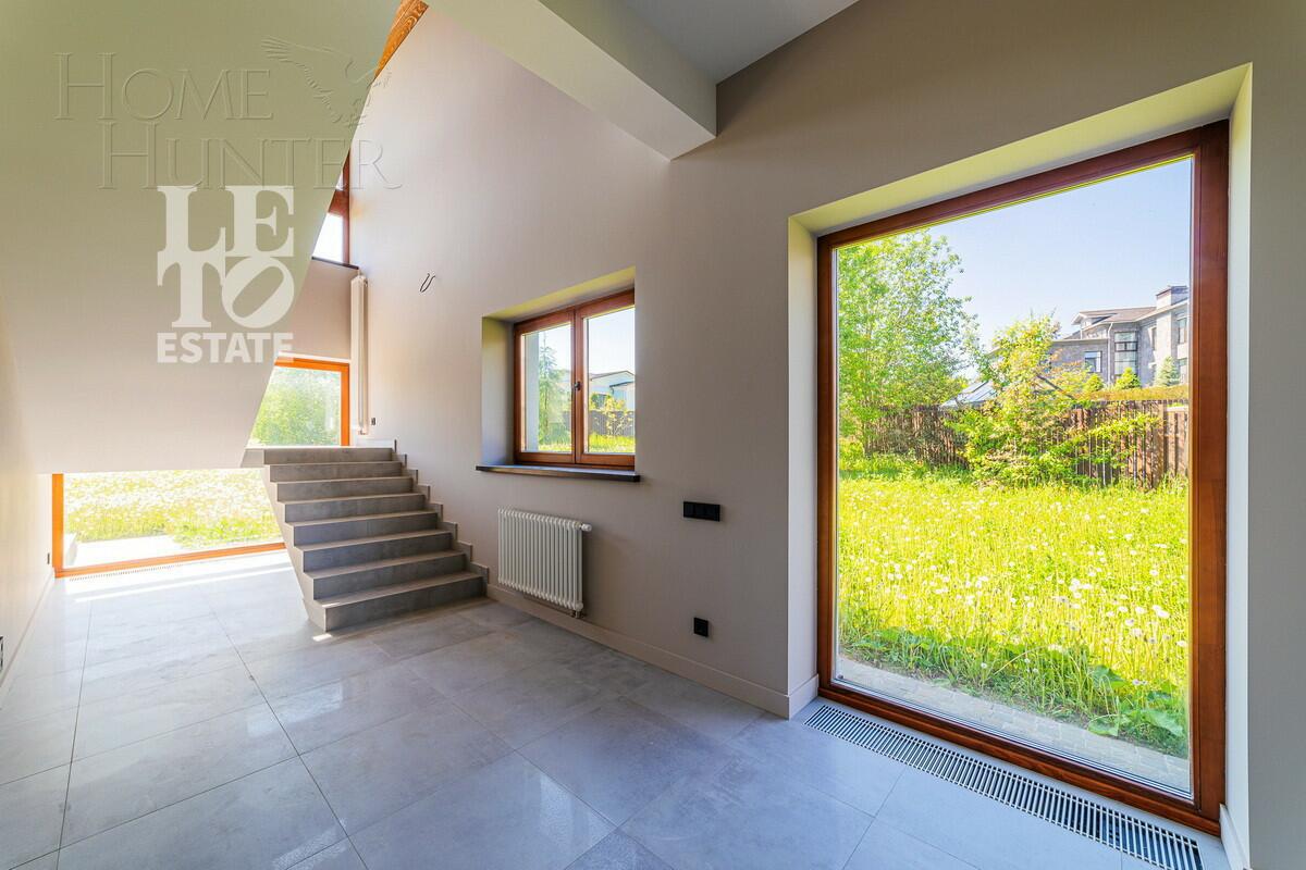 2-этажный коттедж 294 м² с отделкой