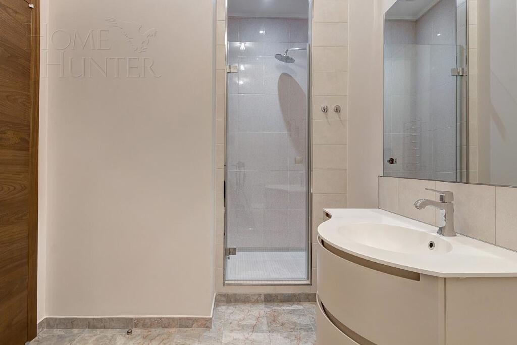 2-этажный таунхаус 356 м² с отделкой