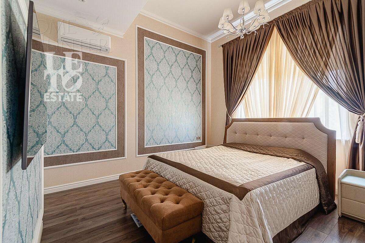 2-этажный коттедж 700 м² с отделкой