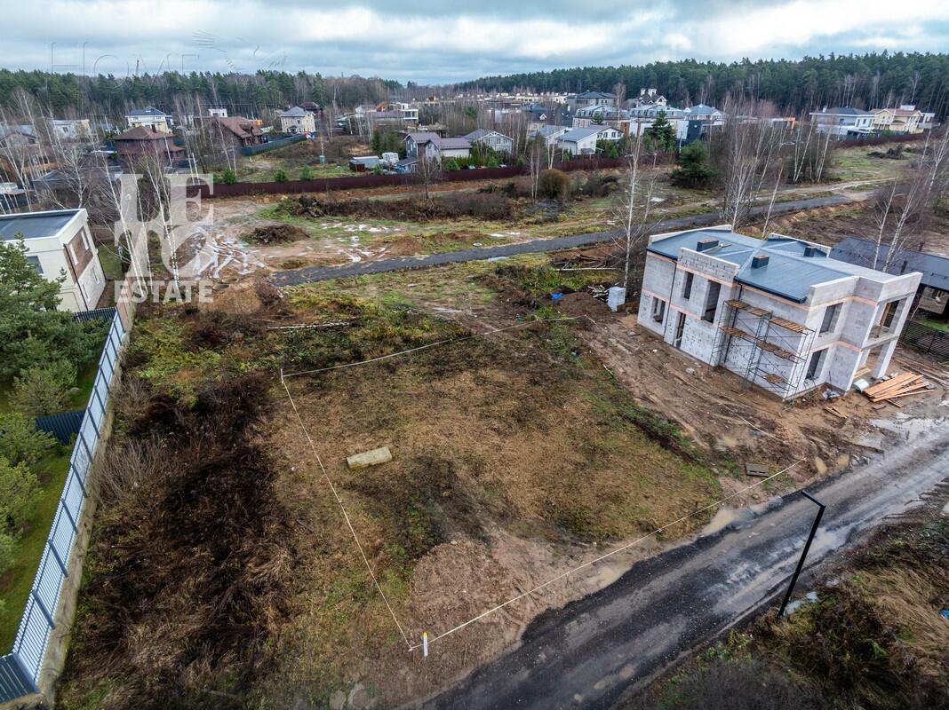 Участок 6.5 сот. в охраняемом поселке