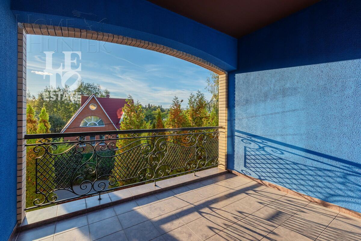 3-этажный коттедж 788 м² с отделкой