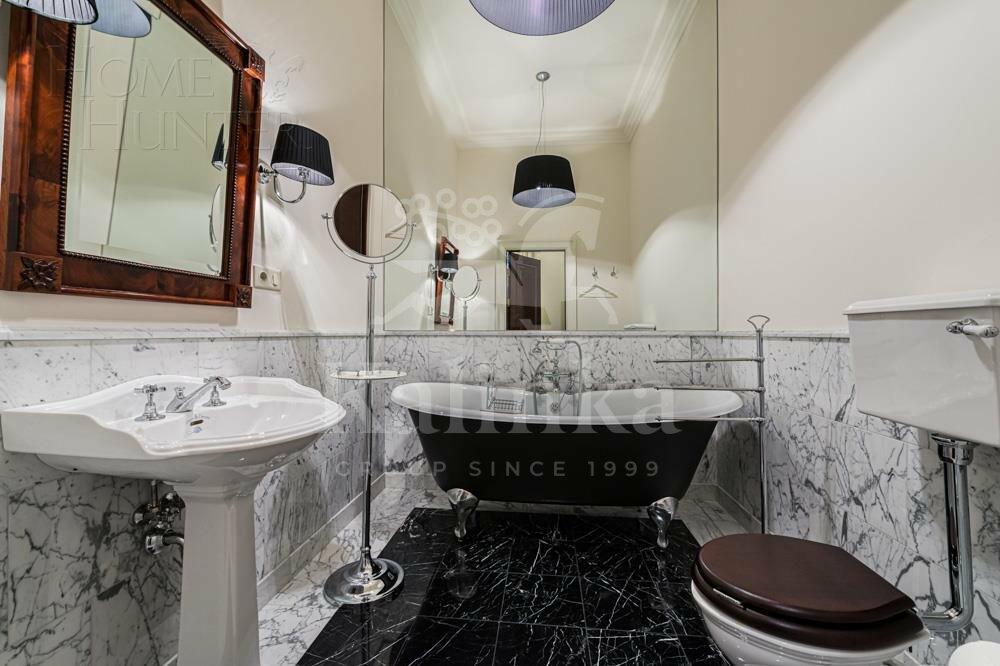 2-этажный коттедж 900 м² с отделкой