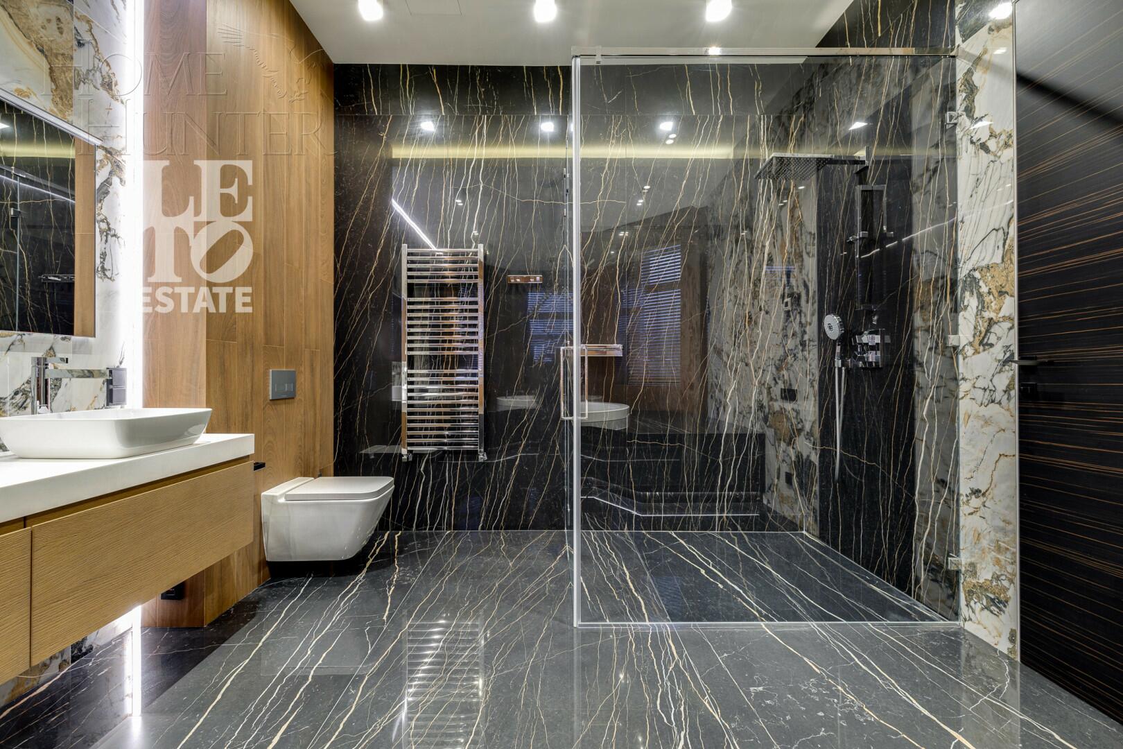 2-этажный коттедж 688 м² с отделкой