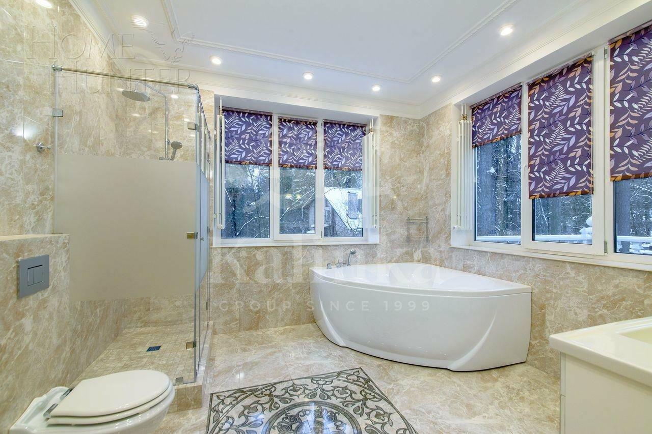 2-этажный таунхаус 720 м² с отделкой