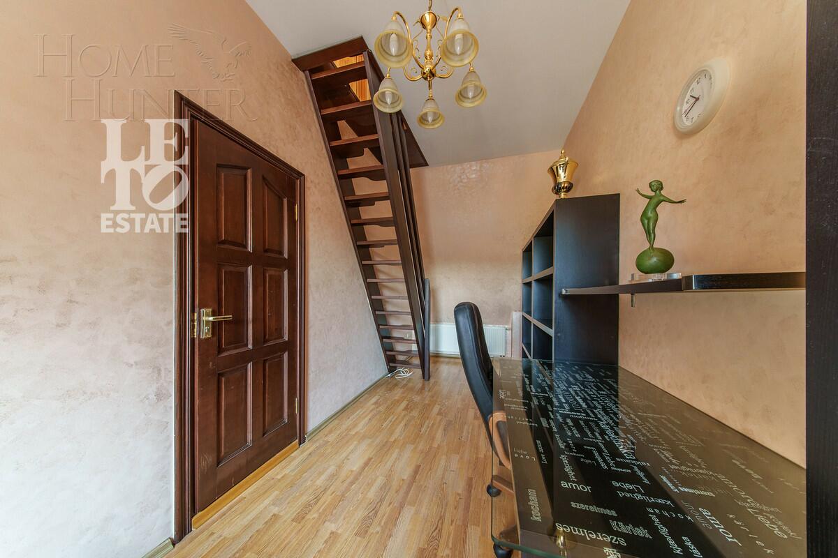 3-этажный коттедж 475 м² с отделкой