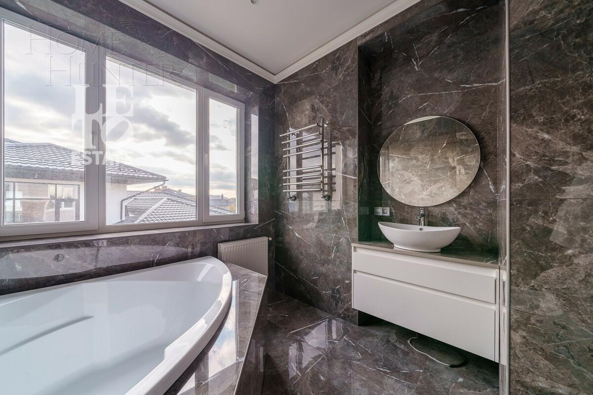 2-этажный коттедж 307 м² с отделкой