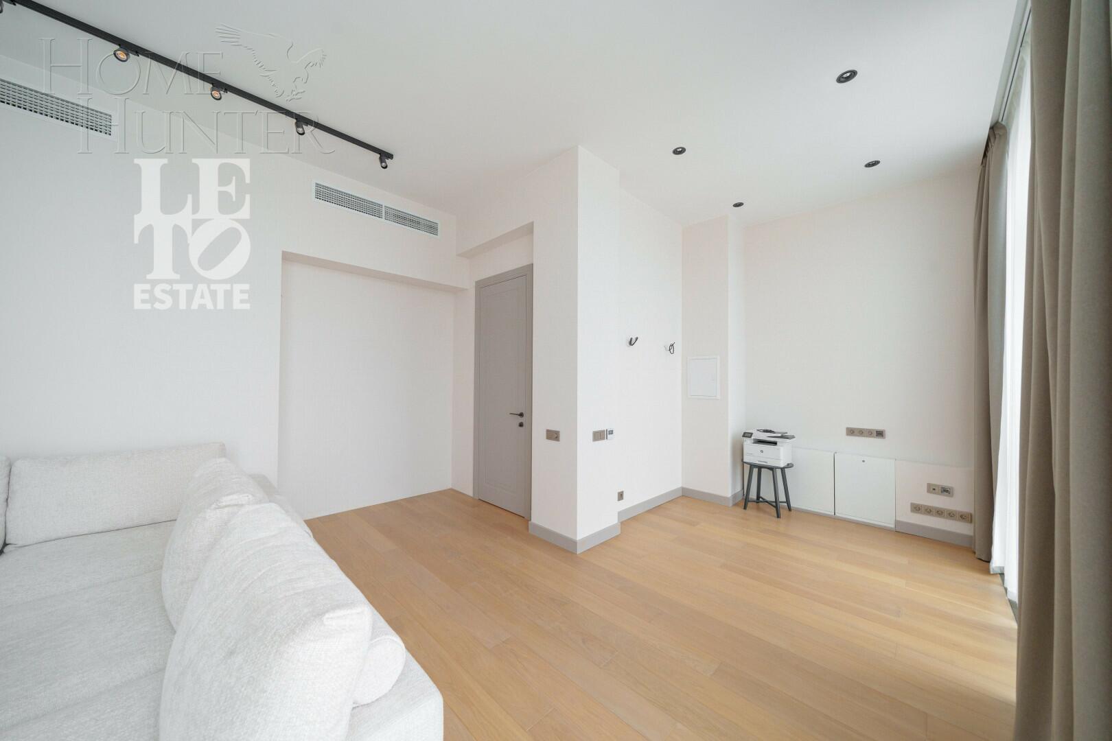 4-этажный таунхаус 278 м² с отделкой