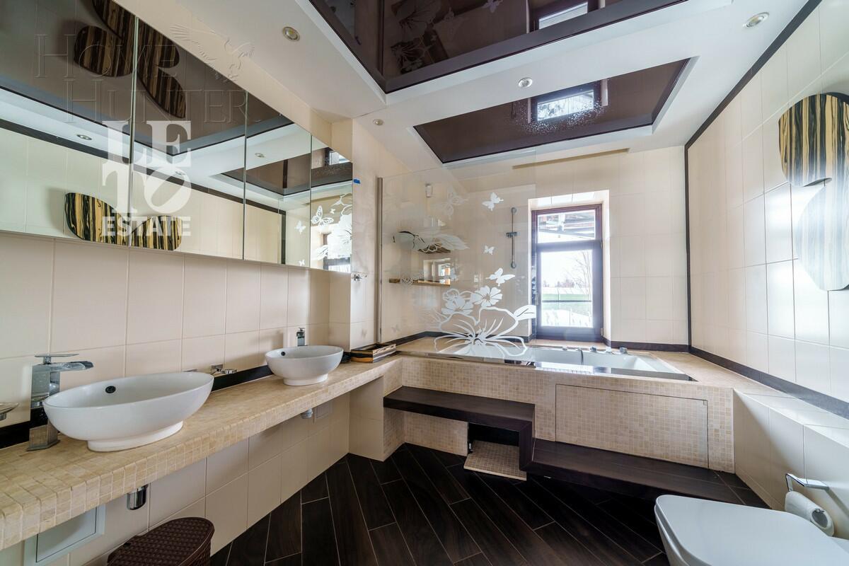 2-этажный коттедж 680 м² с отделкой