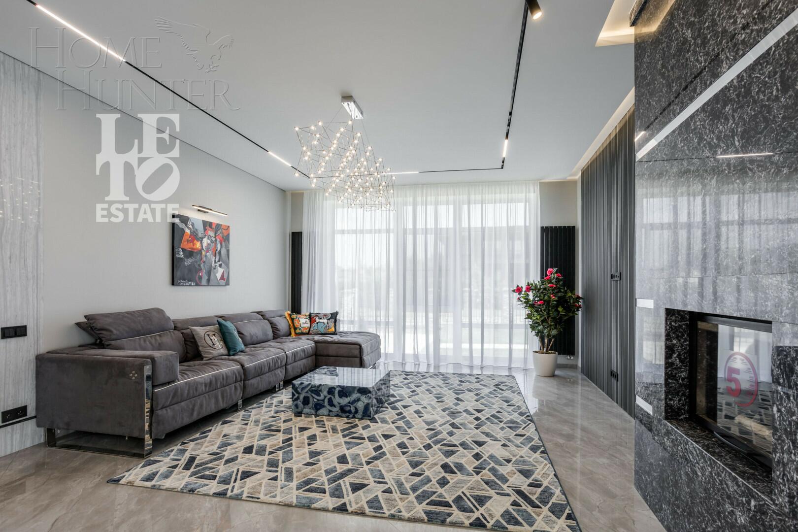 3-этажный коттедж 600 м² с отделкой