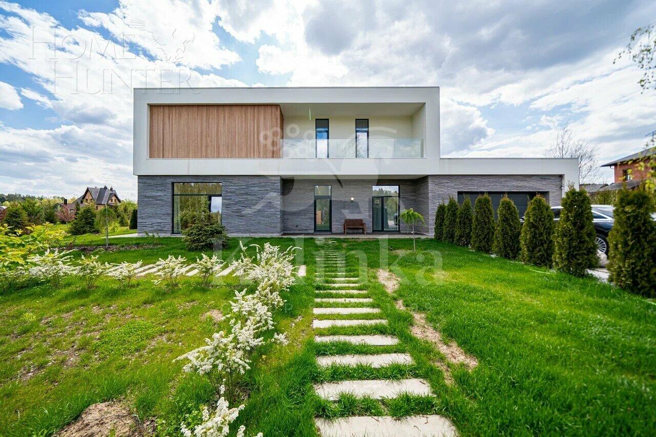 2-этажный коттедж 350 м² с отделкой