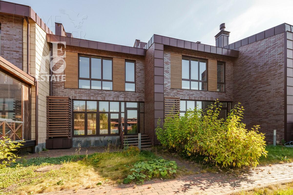 2-этажный таунхаус 270 м² без отделки