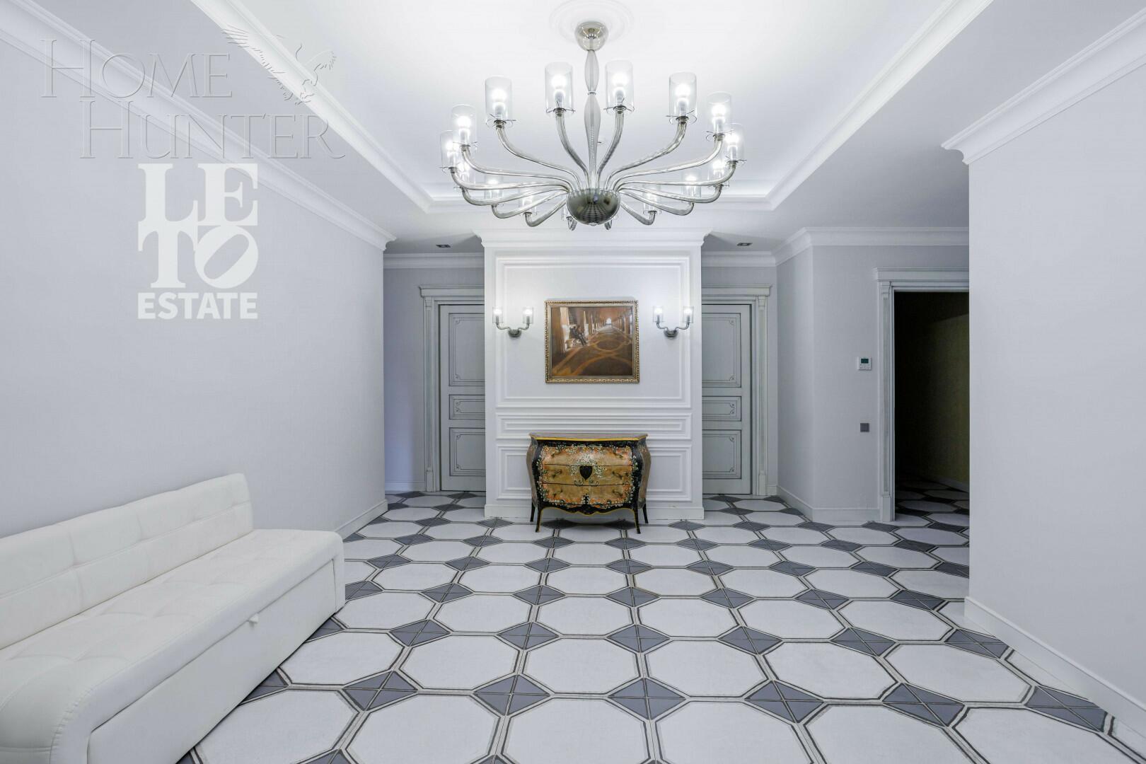 2-этажный таунхаус 430 м² с отделкой