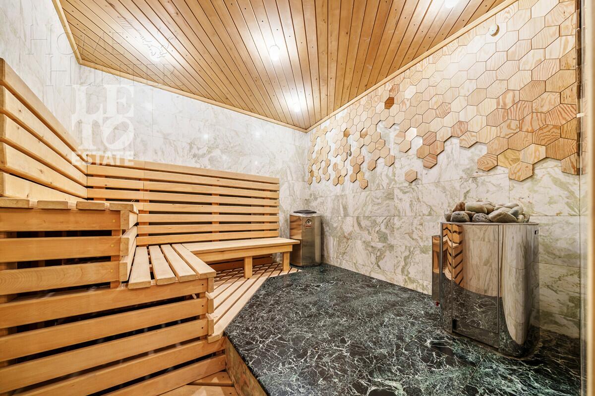 3-этажный коттедж 1 241 м² с отделкой