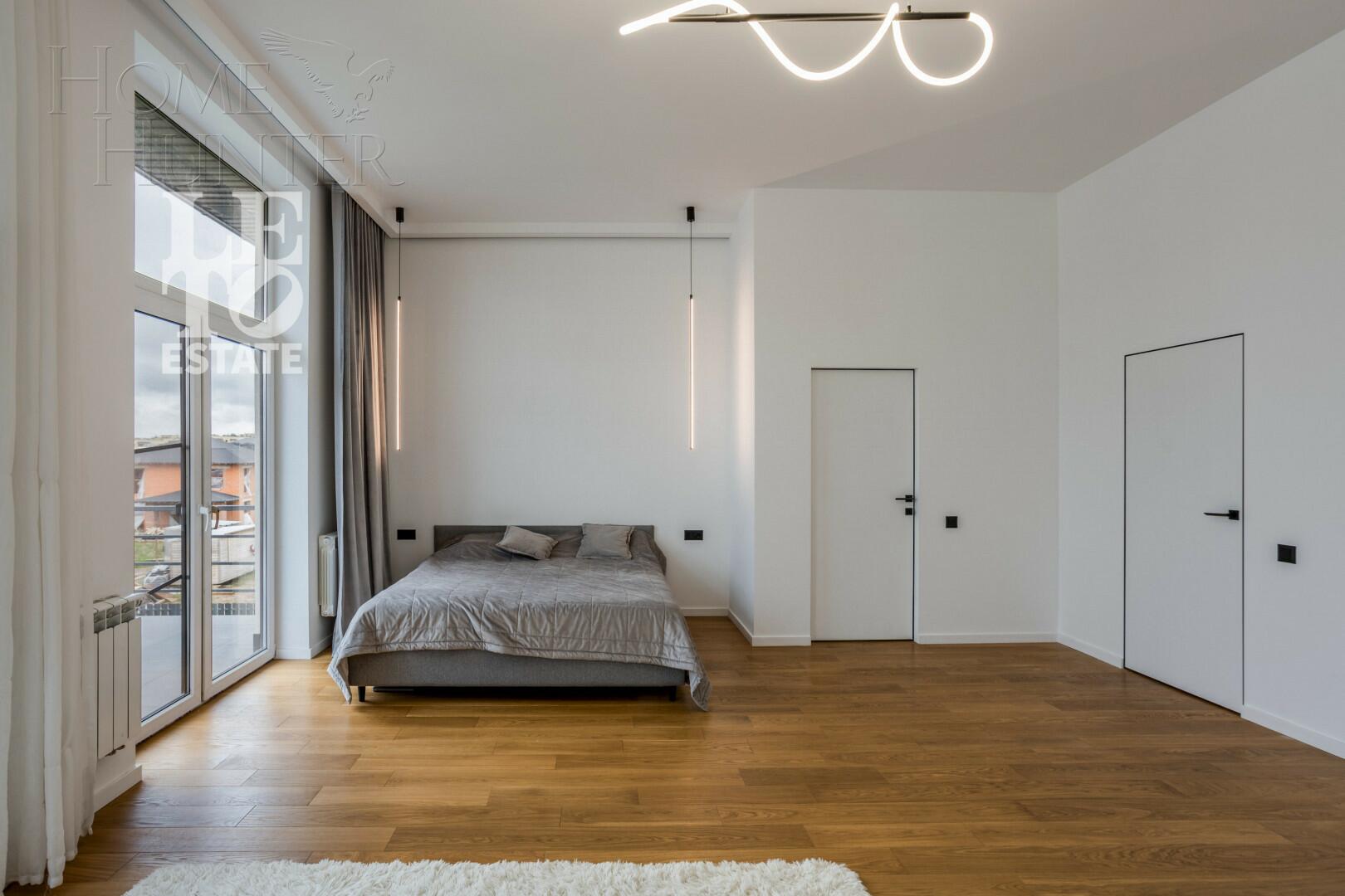 2-этажный коттедж 260 м² с отделкой