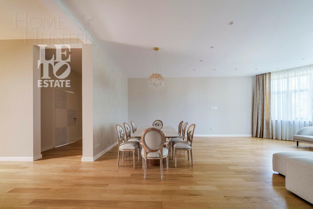 4-КОМН. КВАРТИРА С ОТДЕЛКОЙ 197.3 М² НА 4 ЭТАЖЕ