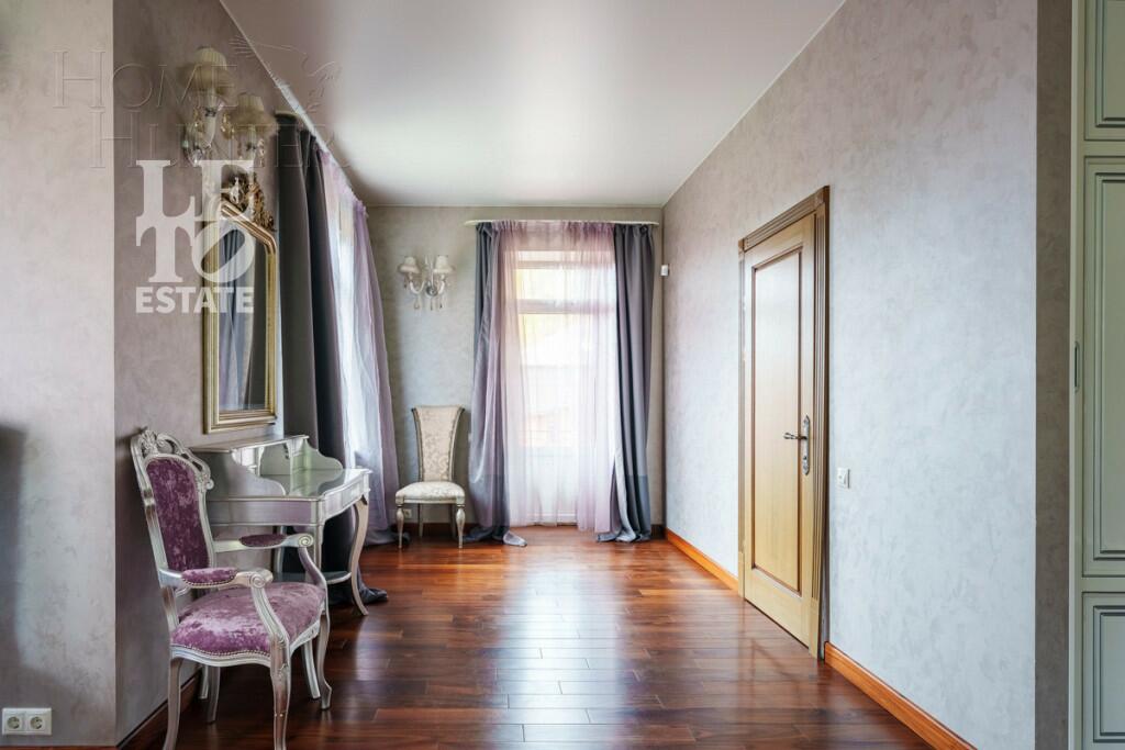 2-этажный коттедж 440.2 м² с отделкой