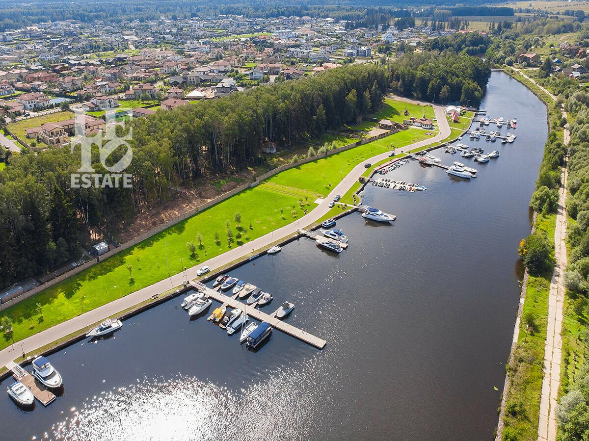 2-этажный коттедж 784 м² с отделкой