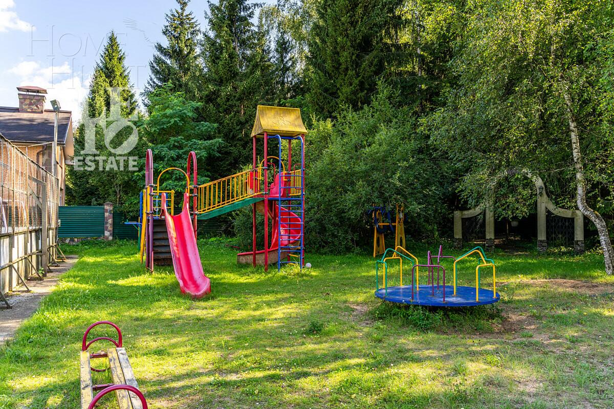 2-этажный коттедж 700 м² с отделкой