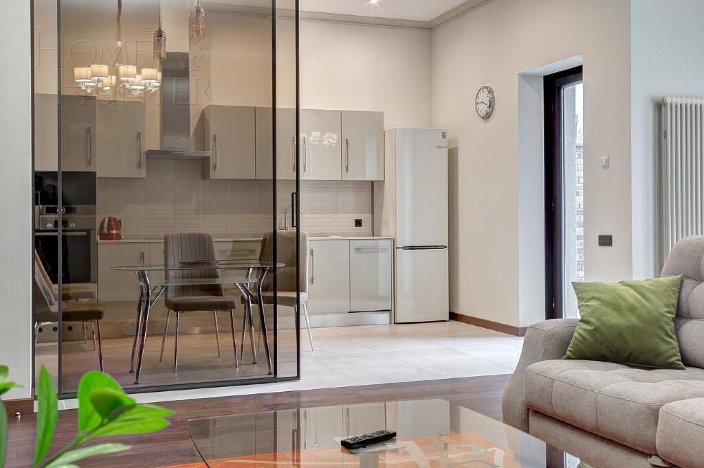 2-этажный таунхаус 356 м² с отделкой