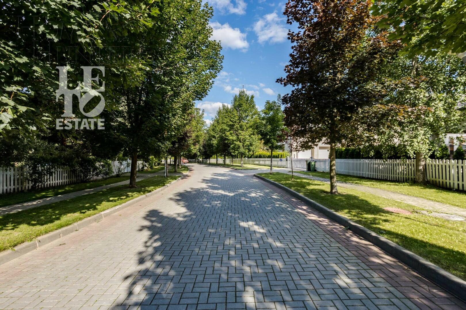 Участок 192.62 сот. в охраняемом поселке