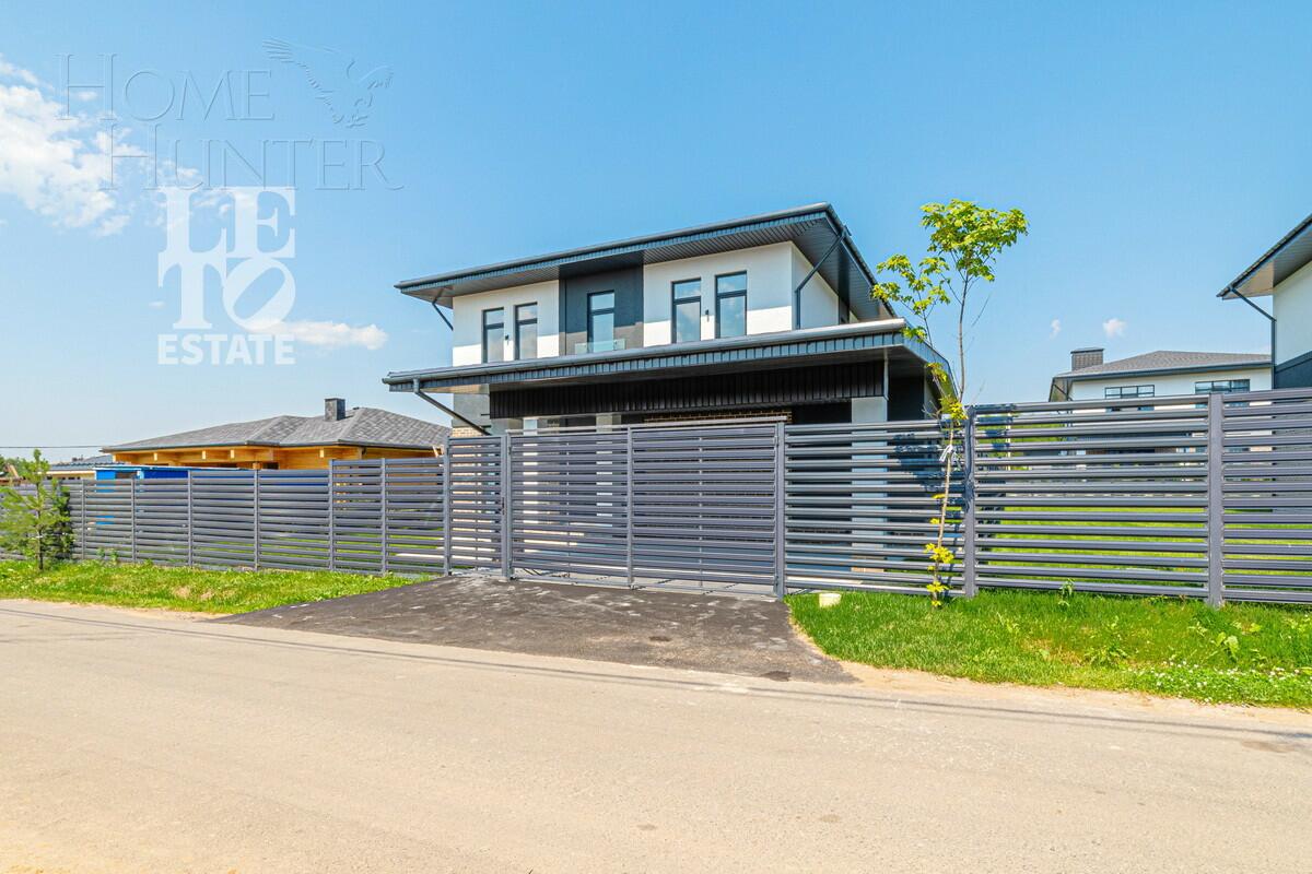 2-этажный коттедж 238.4 м² с отделкой