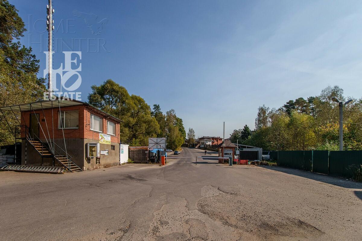 3-этажный коттедж 475 м² с отделкой