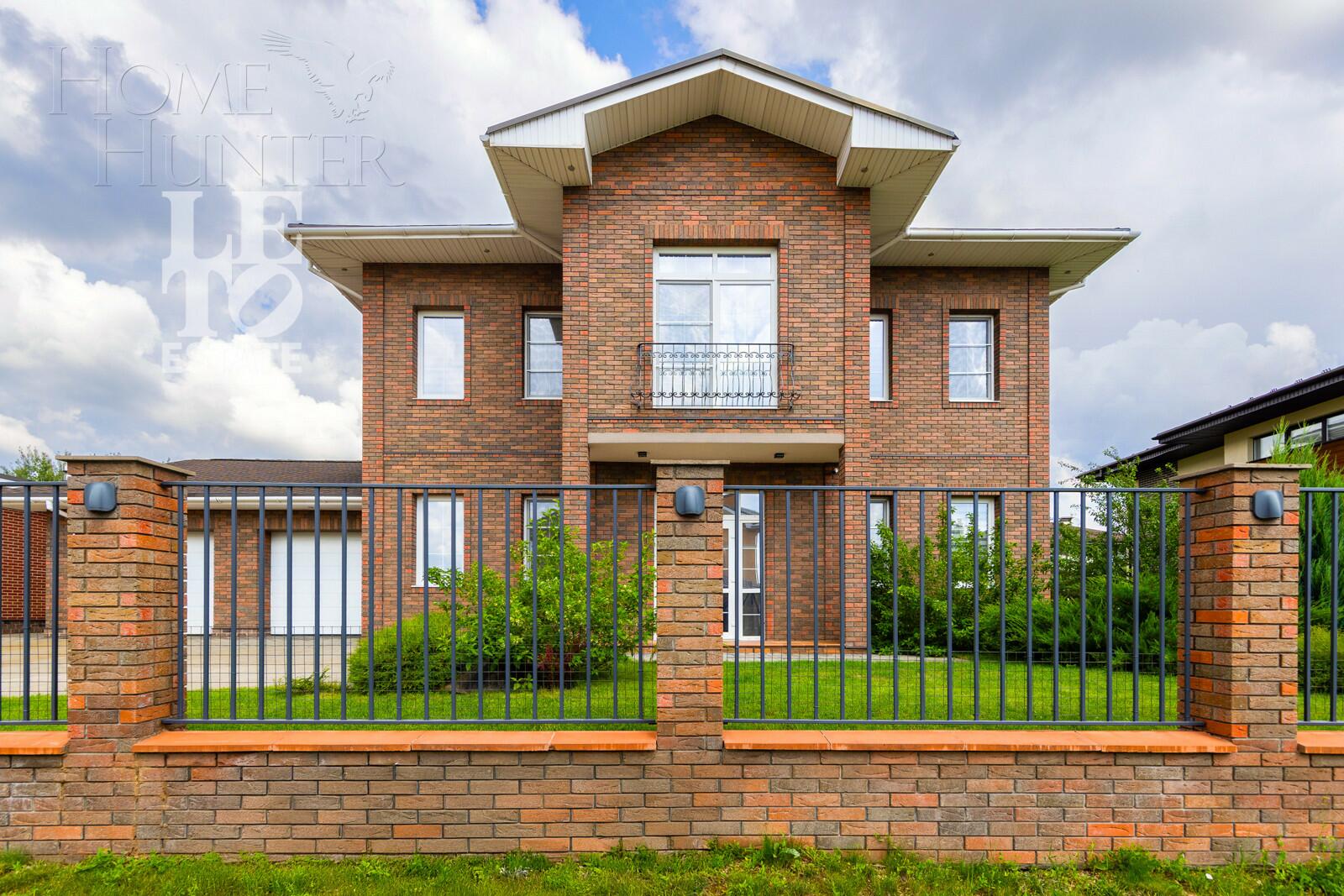 2-этажный коттедж 304 м² с отделкой