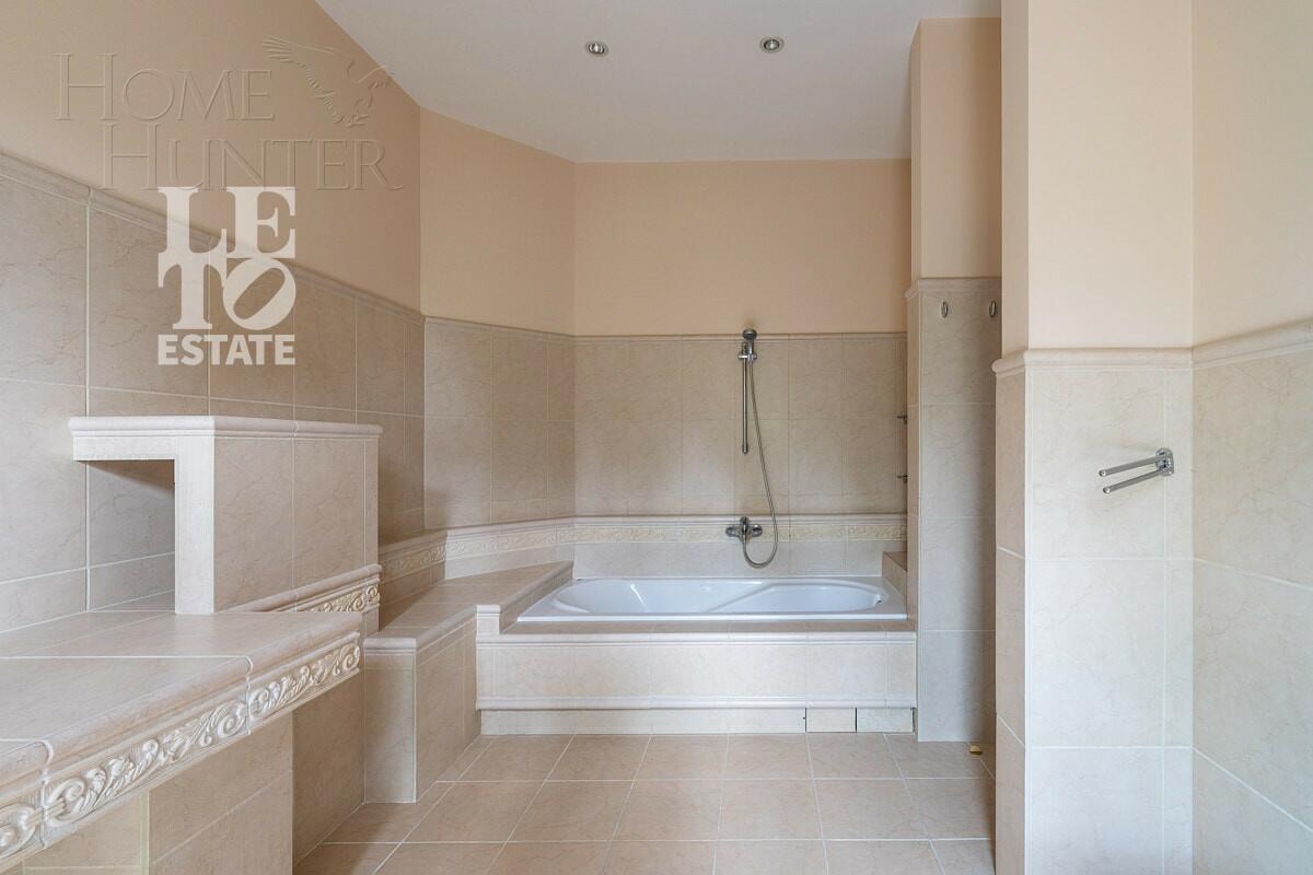 2-этажный коттедж 650 м² с отделкой