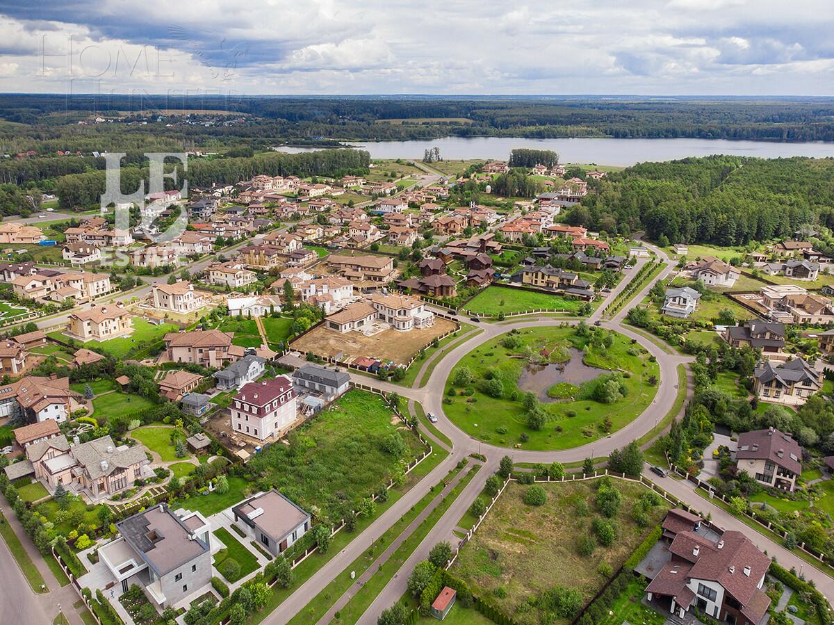 2-этажный коттедж 294 м² с отделкой