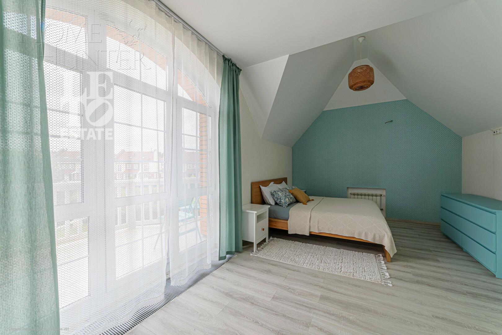 2-этажный коттедж 260 м² с отделкой