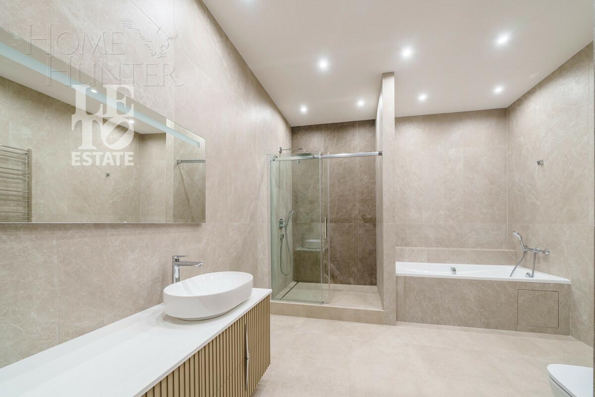 4-КОМН. КВАРТИРА С ОТДЕЛКОЙ 197.3 М² НА 4 ЭТАЖЕ