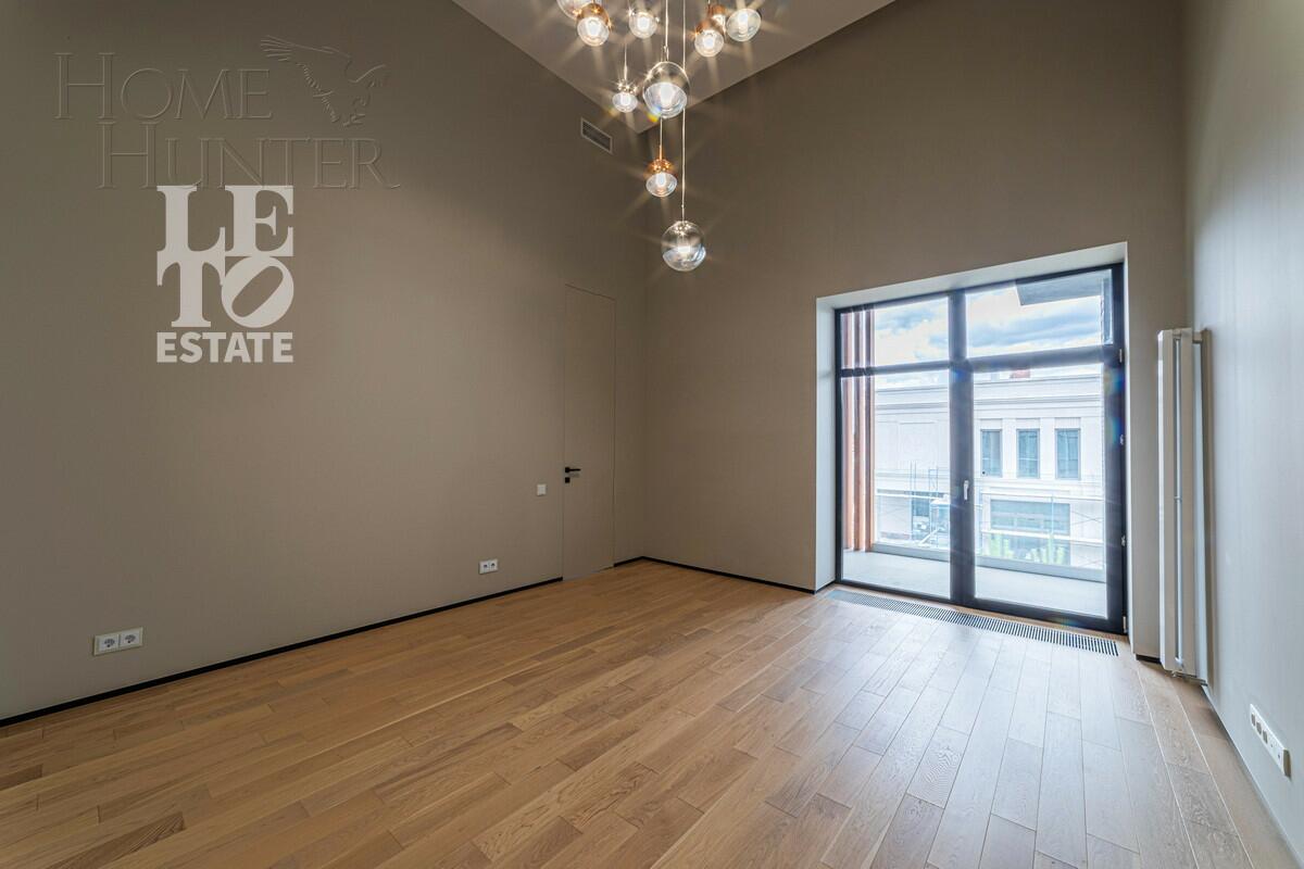 2-этажный коттедж 720 м² с отделкой