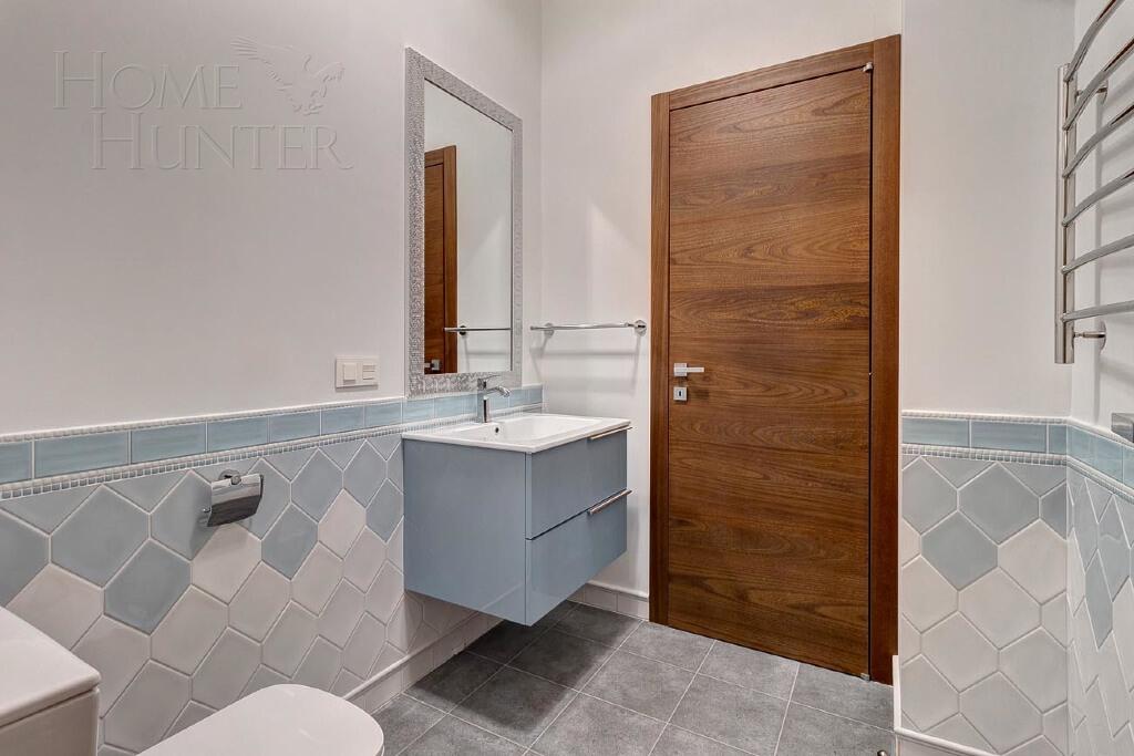 2-этажный таунхаус 356 м² с отделкой