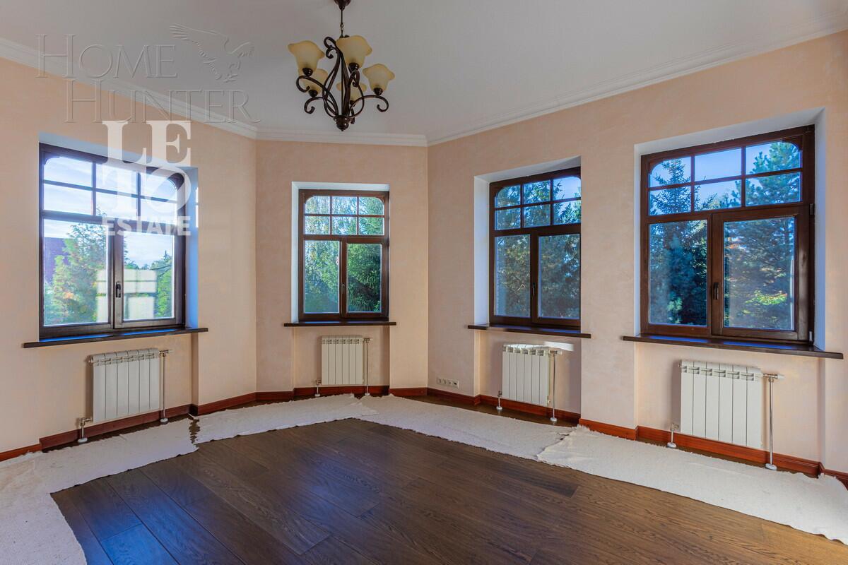 3-этажный коттедж 788 м² с отделкой