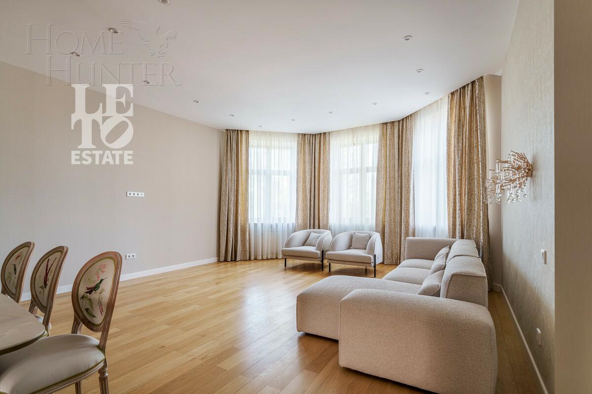 4-КОМН. КВАРТИРА С ОТДЕЛКОЙ 197.3 М² НА 4 ЭТАЖЕ