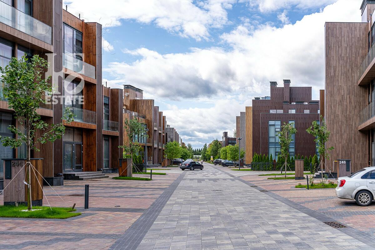 2-этажный таунхаус 170 м² без отделки