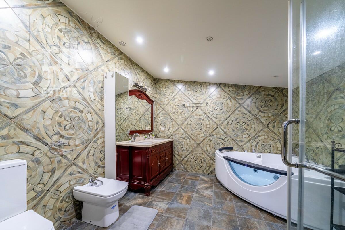 2-этажный коттедж 398 м² с отделкой