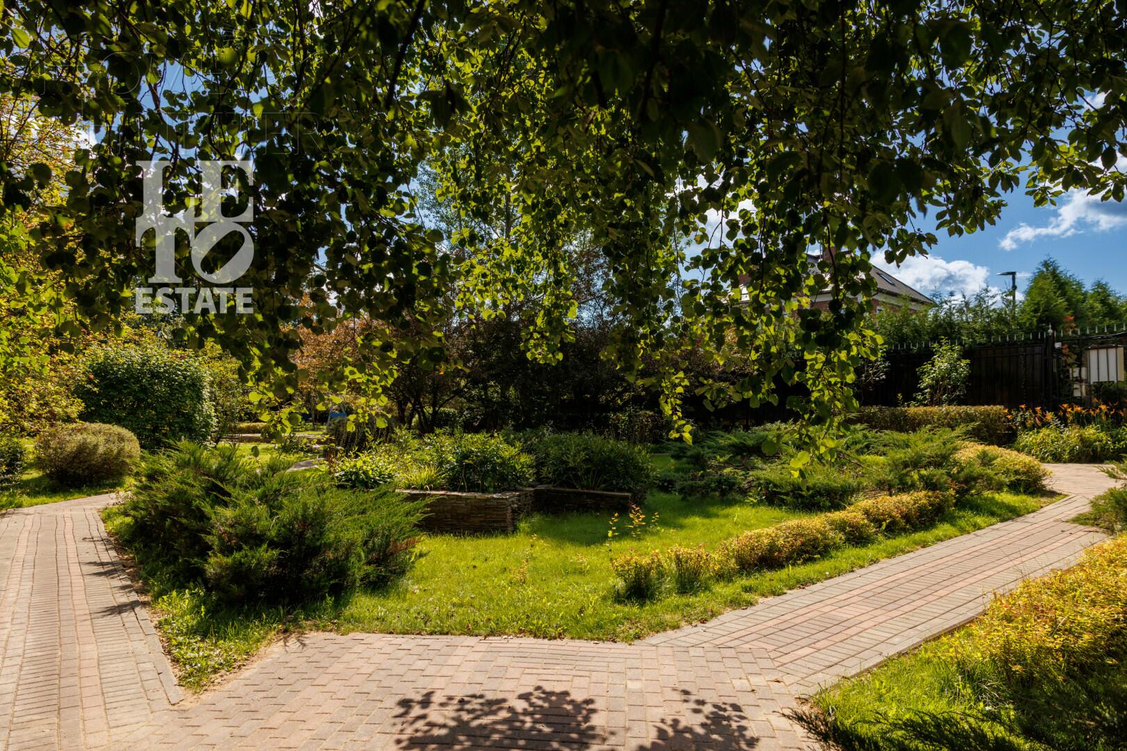 2-этажный коттедж 287 м² без отделки