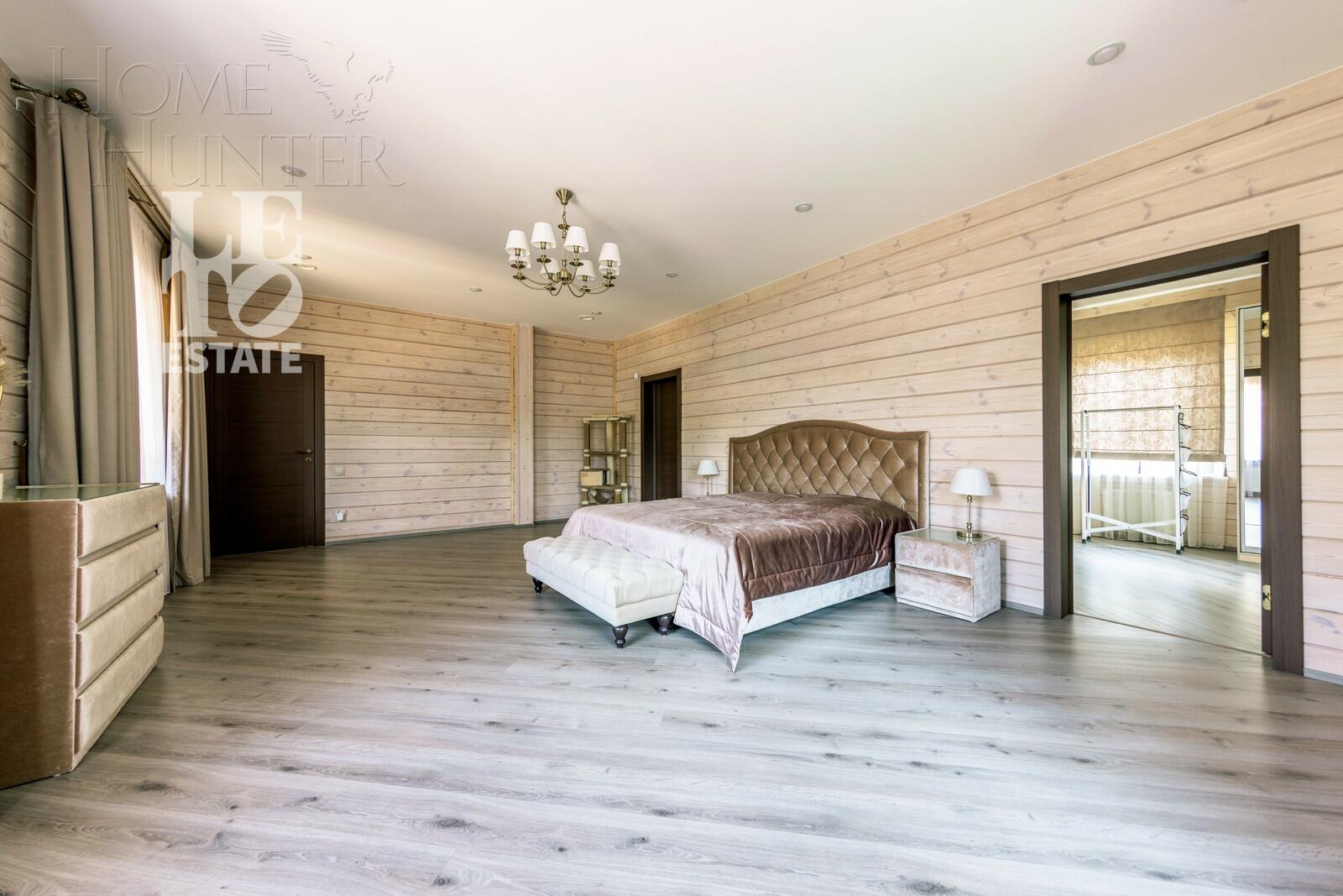 2-этажный коттедж 300 м² с отделкой